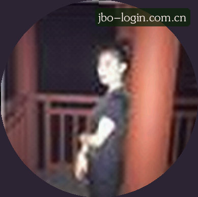 周婷